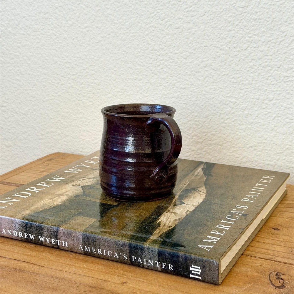 Studio Pottery Mug Dark Brown Tenmoku Glaze Signed Handmade Stoneware‎ Coffee